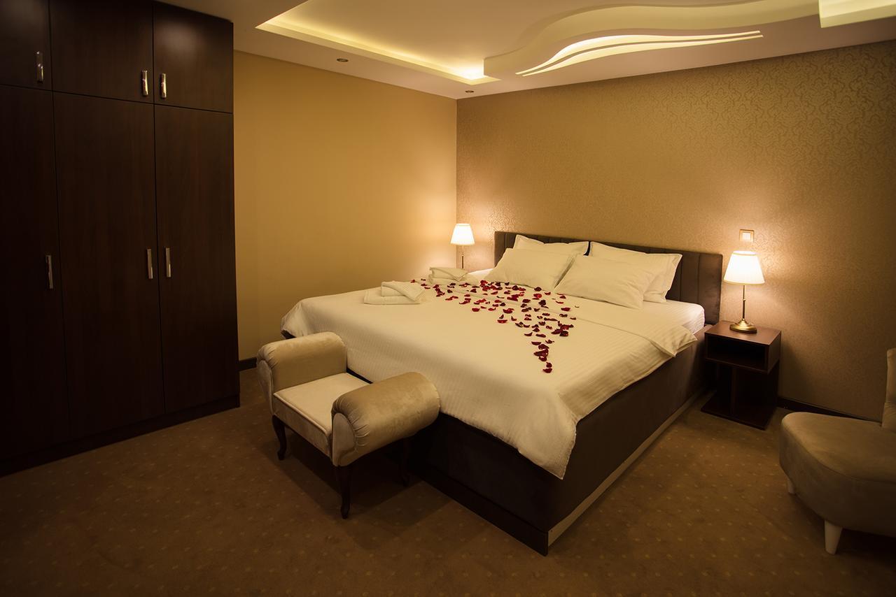 Garni Hotel President De Luxe Kragujevac Eksteriør bilde