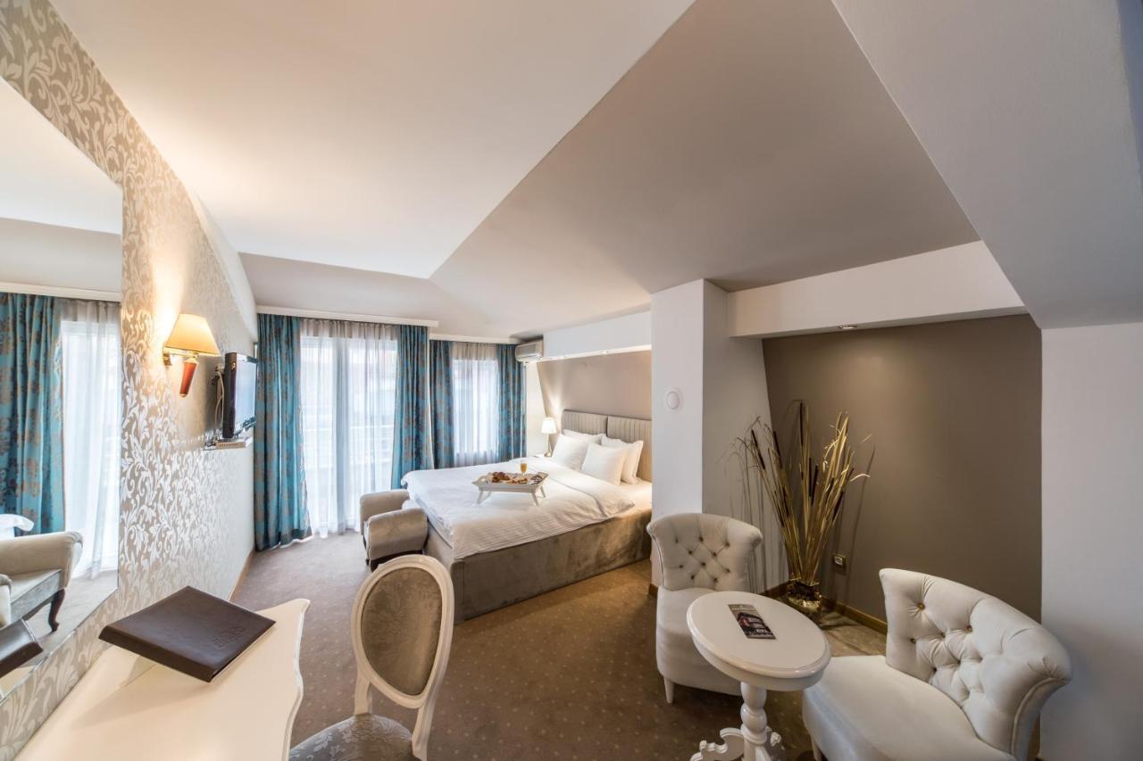 Garni Hotel President De Luxe Kragujevac Eksteriør bilde
